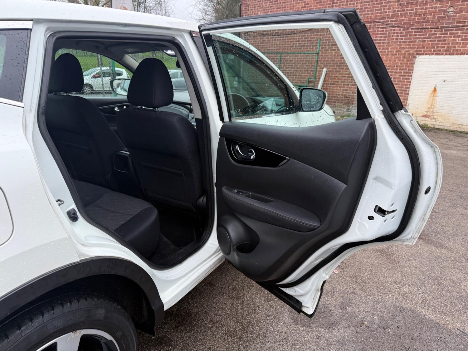 Used Nissan Qashqai 2014 for sale - 77695815: Photo 20