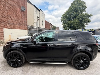 Used Land Rover Discovery Sport 2017 for sale - 79279942: Photo
