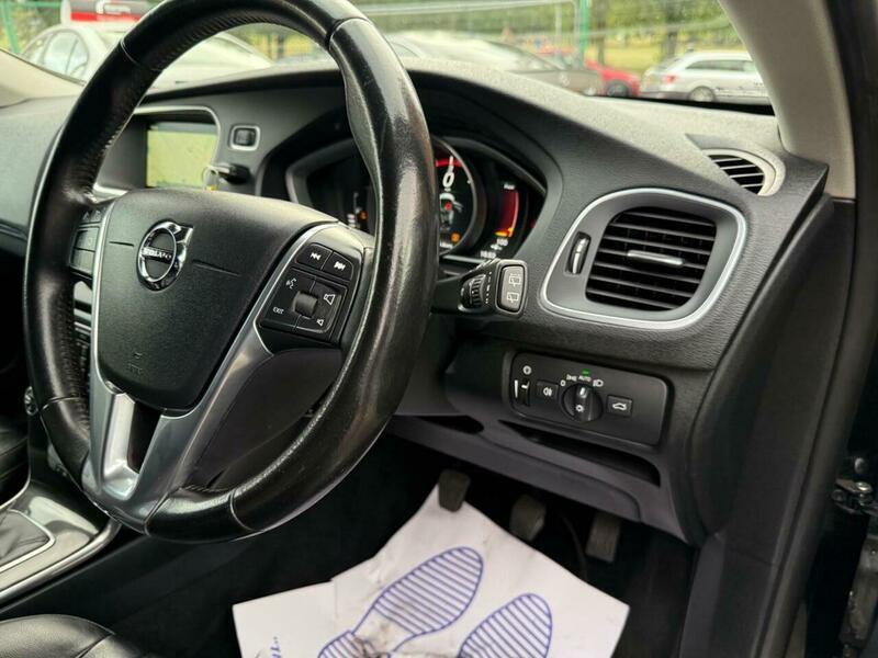 Used Volvo V40 2016 for sale - 76166321: Photo 29