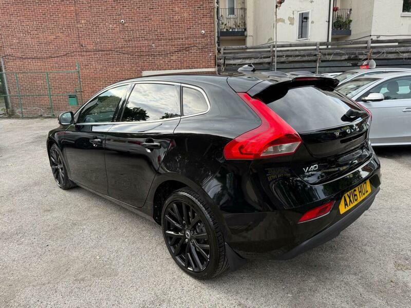 Used Volvo V40 2016 for sale - 76166321: Photo 5