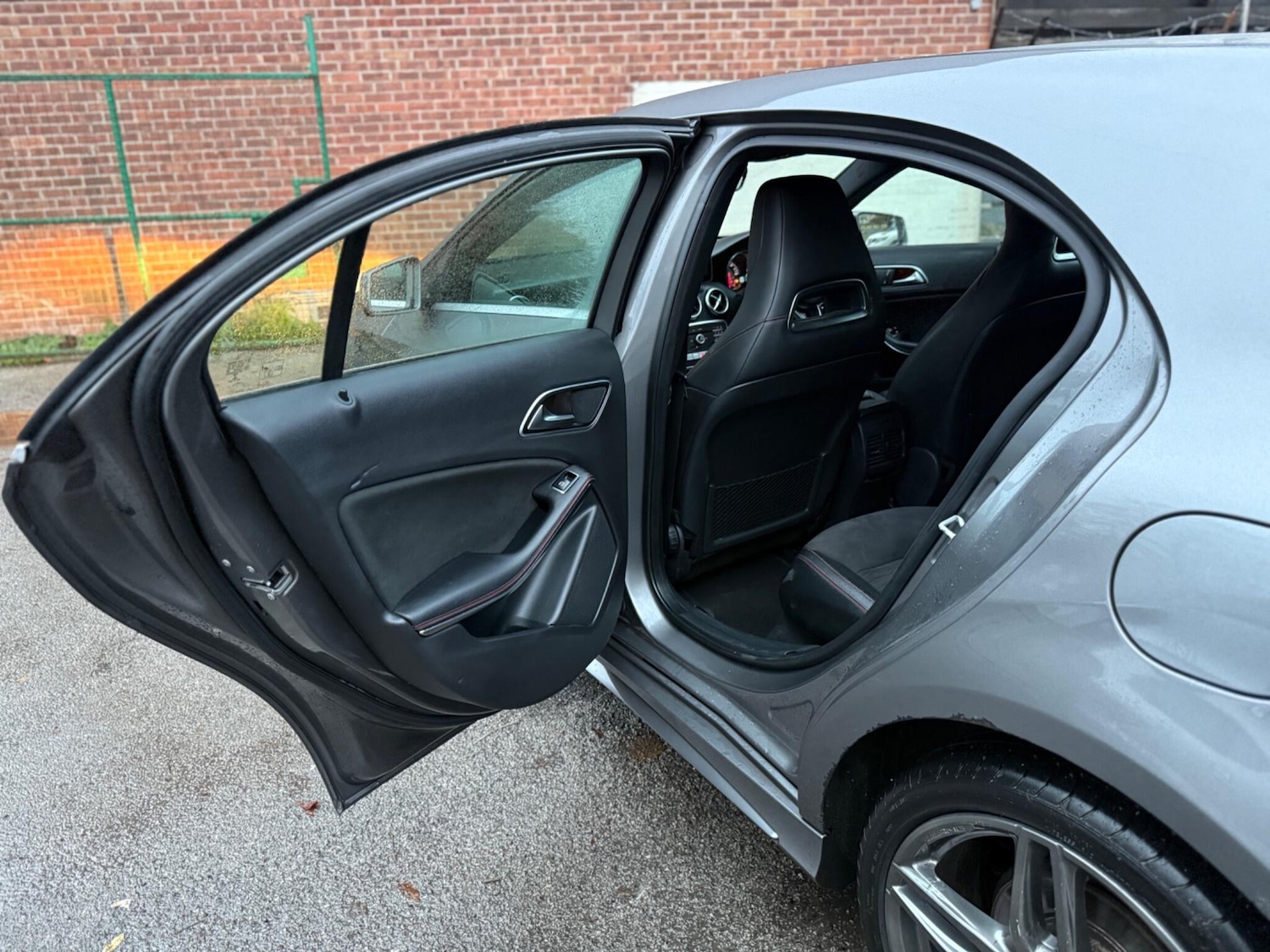 Used Mercedes-Benz A-Class 2016 for sale - 76592423: Photo 13