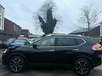 Used Nissan X-Trail 2016 for sale - 78302038: Photo