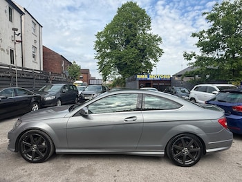 Used Mercedes-Benz C Class 2014 for sale - 78471083: Photo
