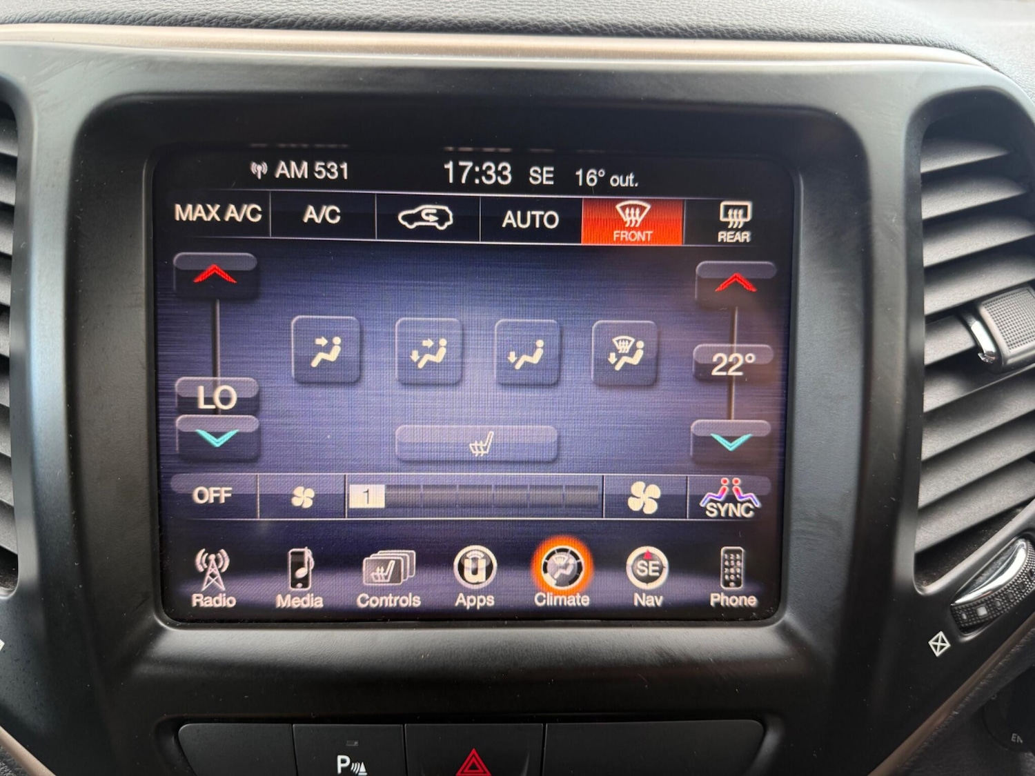 Used Jeep Cherokee 2016 for sale - 78127689: Photo 17