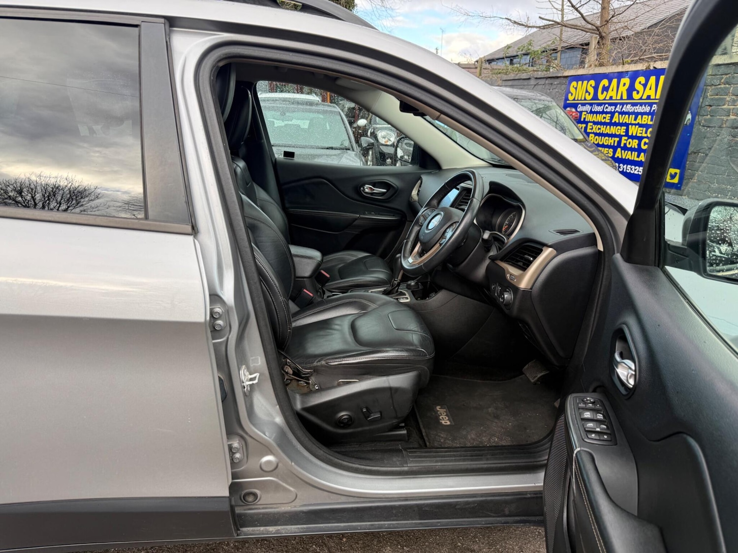 Used Jeep Cherokee 2016 for sale - 78127689: Photo 24
