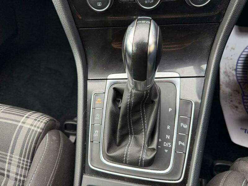 Used Mercedes-Benz C Class 2013 for sale - 77050033: Photo 20