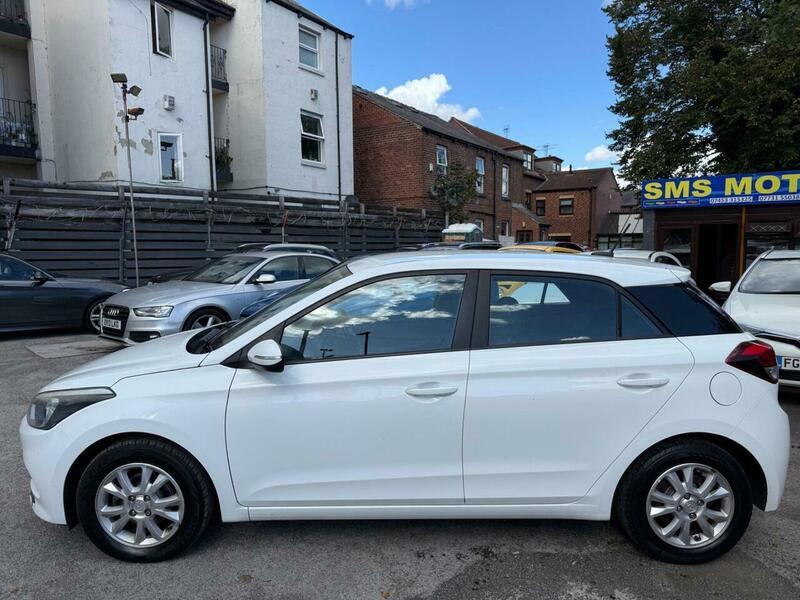 Used Hyundai i20 2017 for sale - 76935875: Photo 7