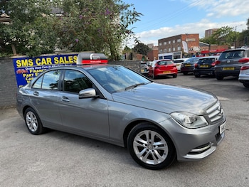 Used Mercedes-Benz C-Class 2014 for sale - 75539601: Photo