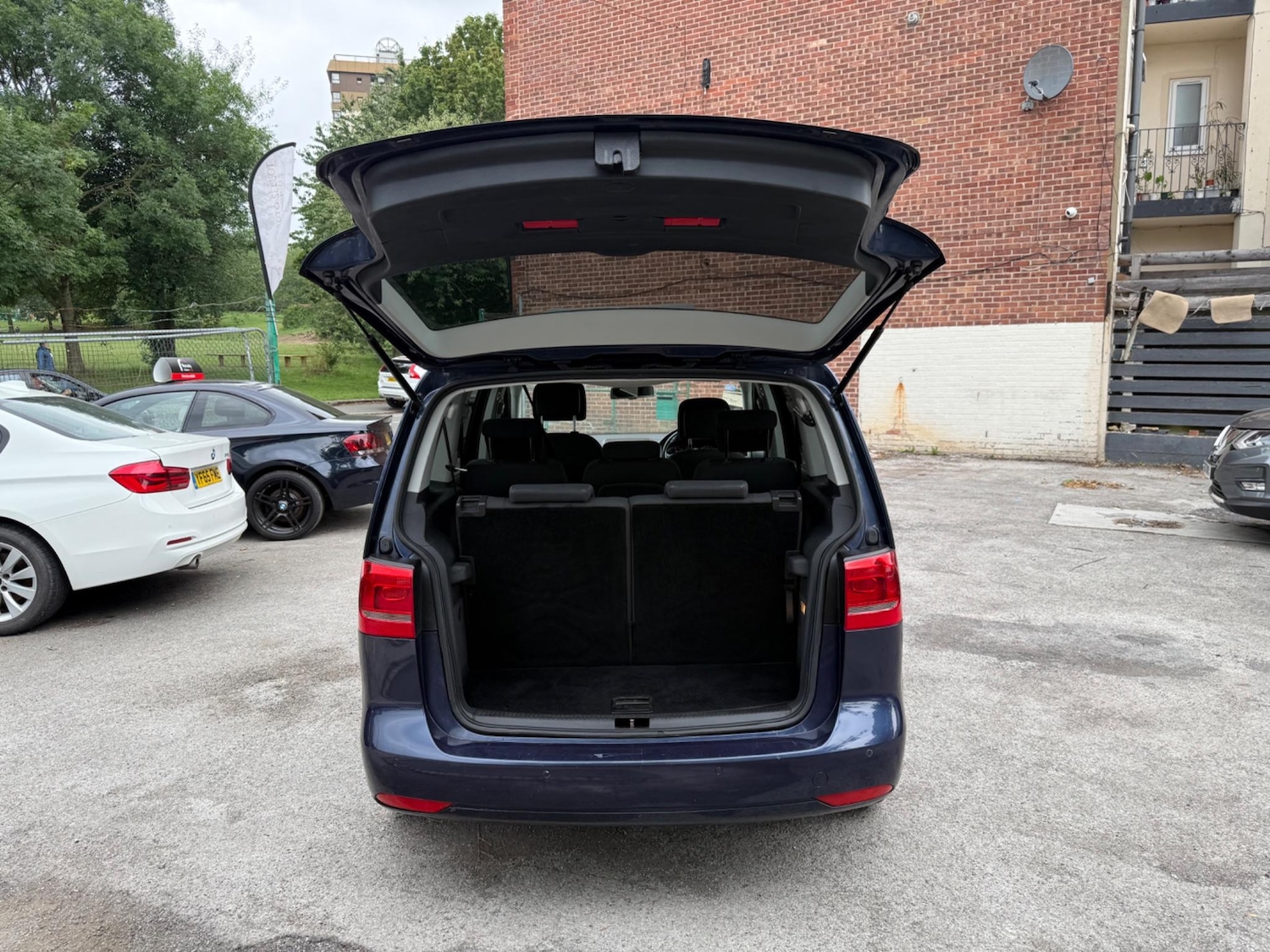Vehicle 27