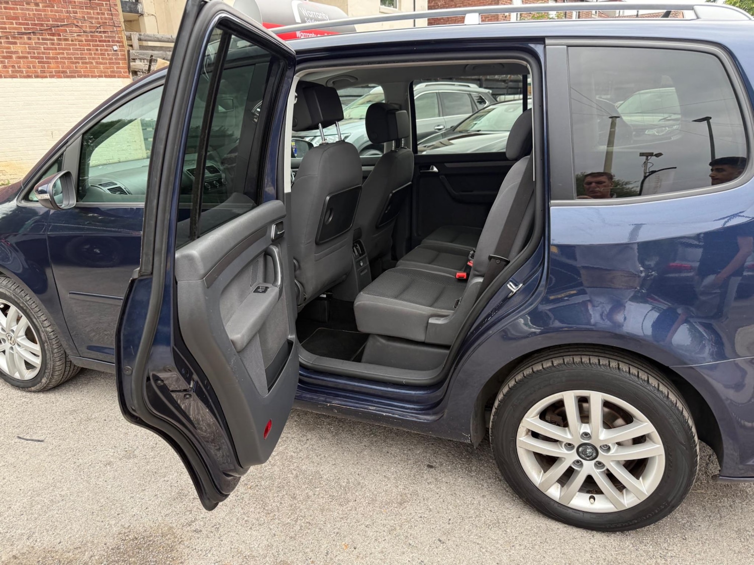 Vehicle 28