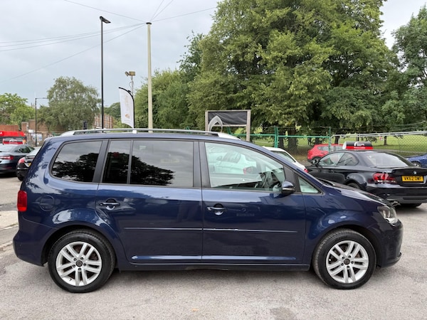 Used Volkswagen Touran 2012 for sale - 75687545: Photo 6