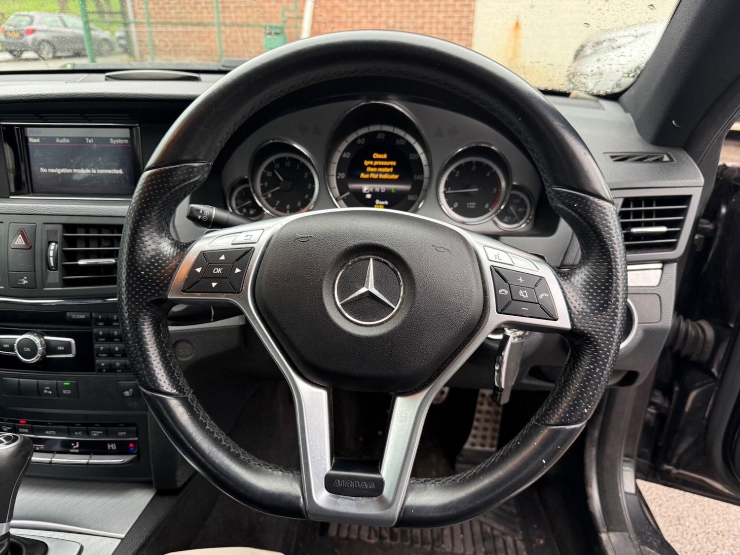 Used Mercedes-Benz E Class for sale - 77783775: Photo 14