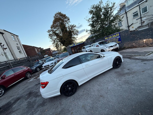 Used Mercedes-Benz C-Class 2012 for sale - 76189918: Photo 11