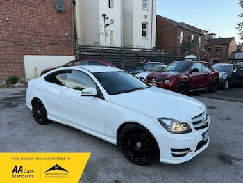 Used Mercedes-Benz C-Class 2012 for sale - 76189918: Photo