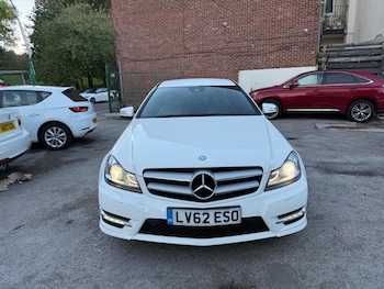 Used Mercedes-Benz C-Class 2012 for sale - 76189918: Photo