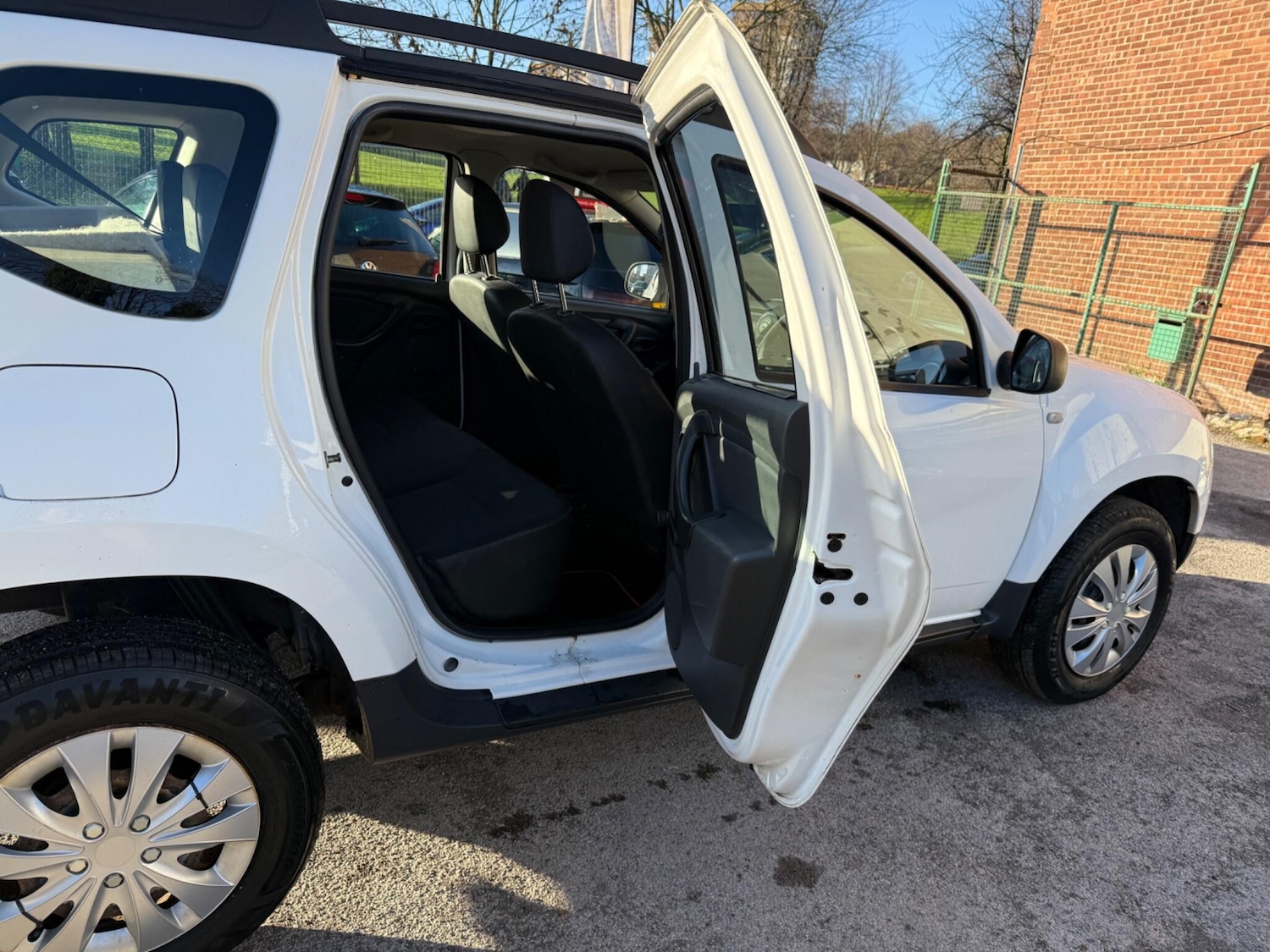 Used Dacia Duster 2013 for sale - 77053970: Photo 14