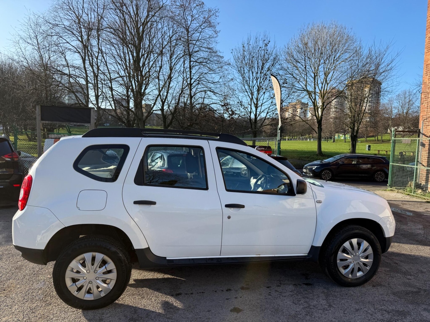 Used Dacia Duster 2013 for sale - 77053970: Photo 8