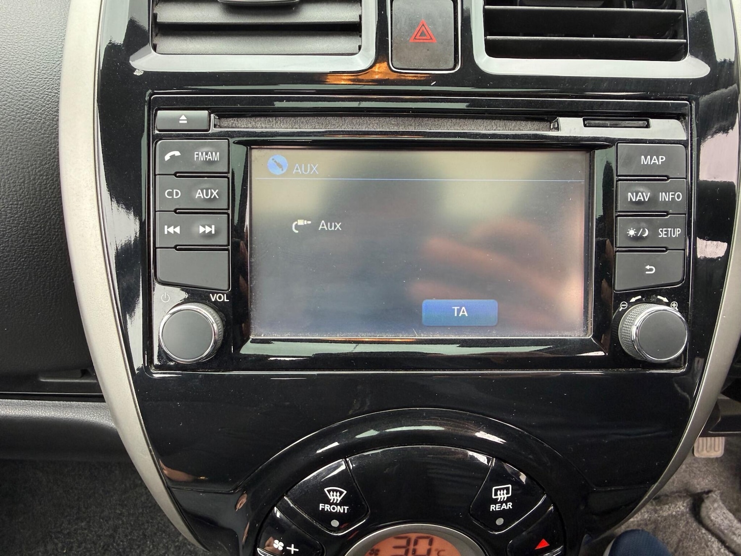 Used Nissan Micra 2014 for sale - 77908941: Photo 15