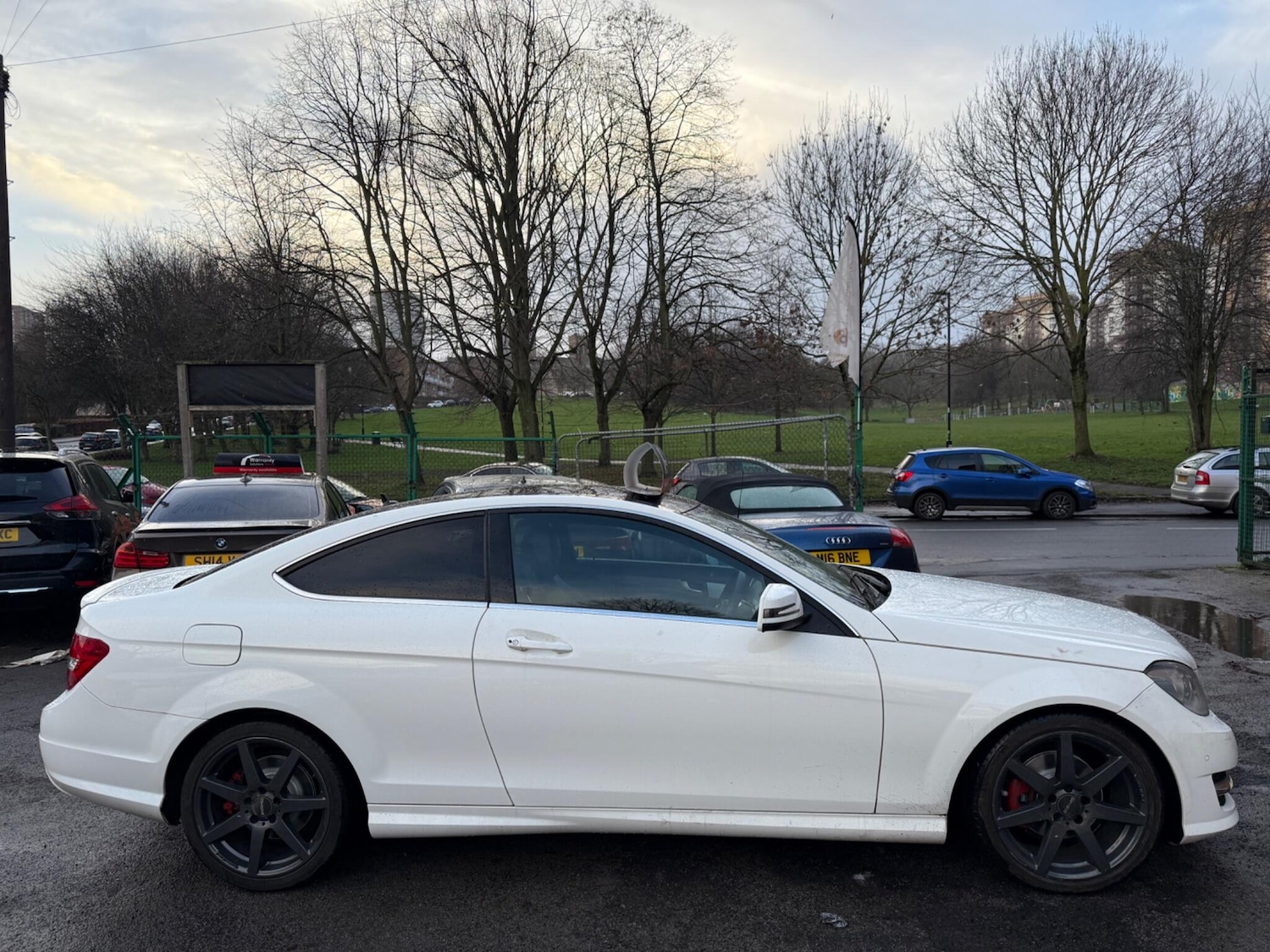 Used Mercedes-Benz C Class 2014 for sale - 77175135: Photo 8