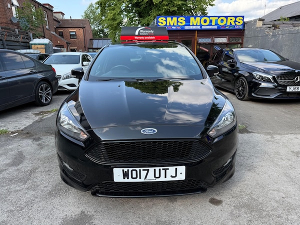 Used Ford Focus 2017 for sale - 74860829: Photo 2