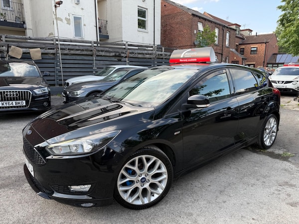Used Ford Focus 2017 for sale - 74860829: Photo 3