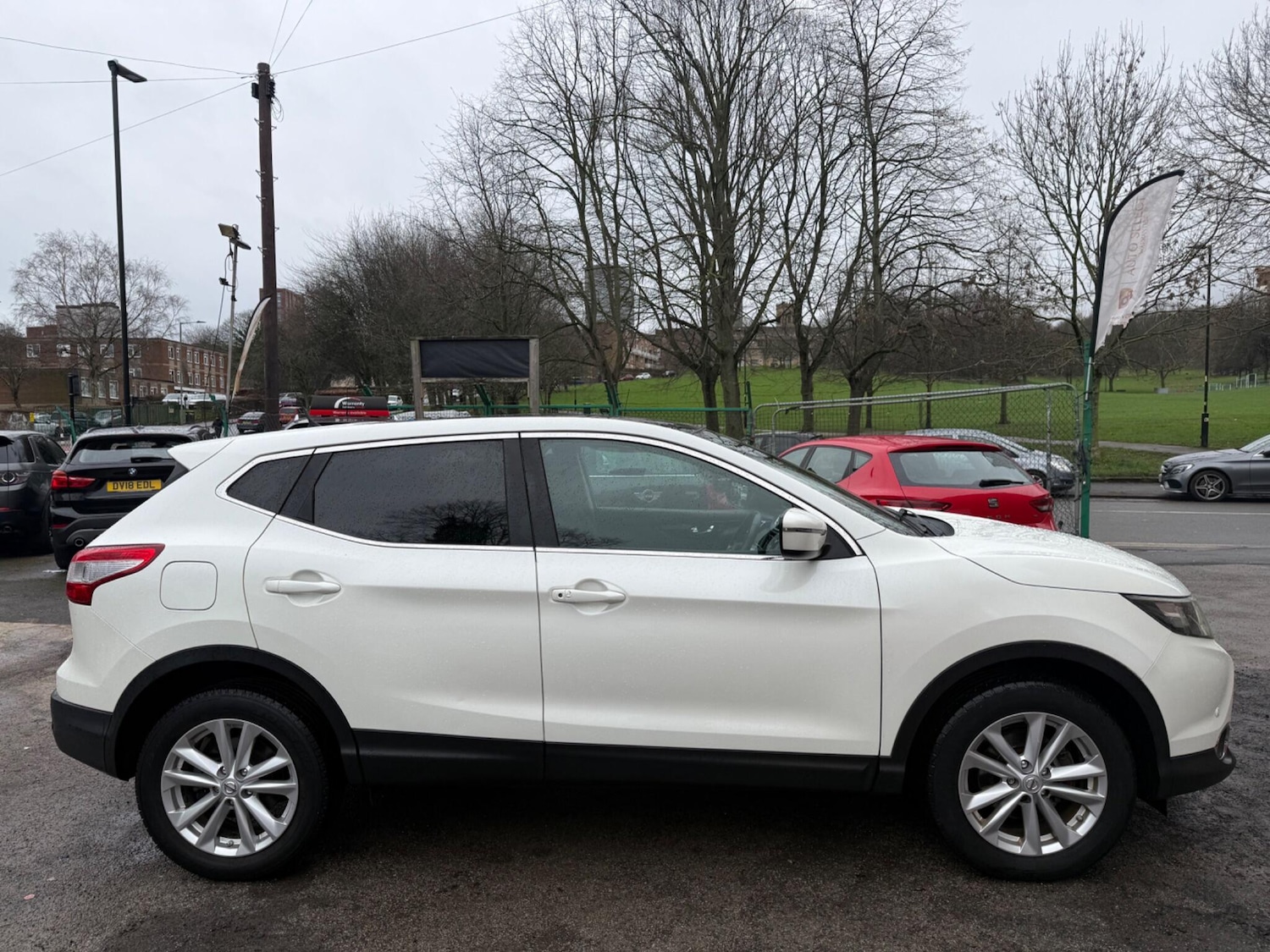 Used Nissan Qashqai 2014 for sale - 77565056: Photo 8