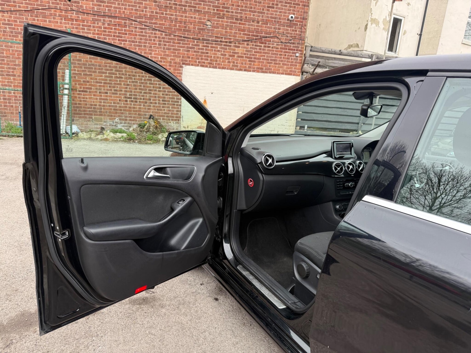 Used Mercedes-Benz B Class 2013 for sale - 77793906: Photo 21