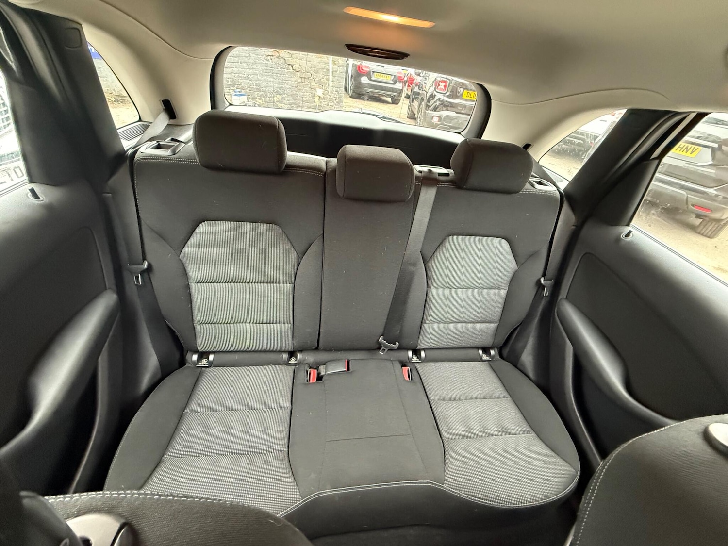 Used Mercedes-Benz B Class 2013 for sale - 77793906: Photo 9