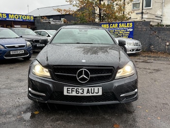 Used Mercedes-Benz C Class 2014 for sale - 76585260: Photo