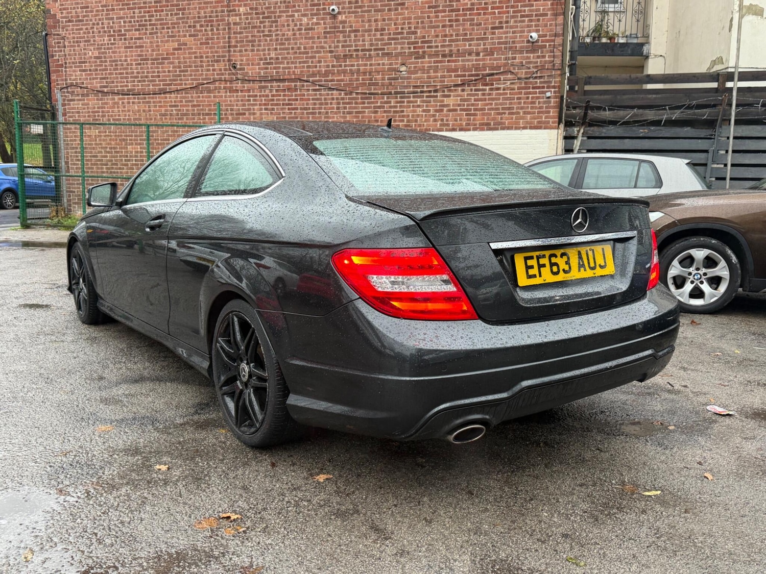 Used Mercedes-Benz C Class 2014 for sale - 76585260: Photo 4