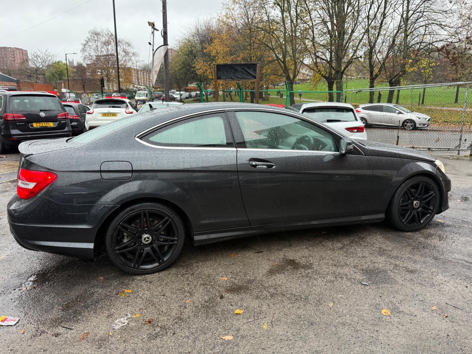 Used Mercedes-Benz C Class 2014 for sale - 76585260: Photo 5