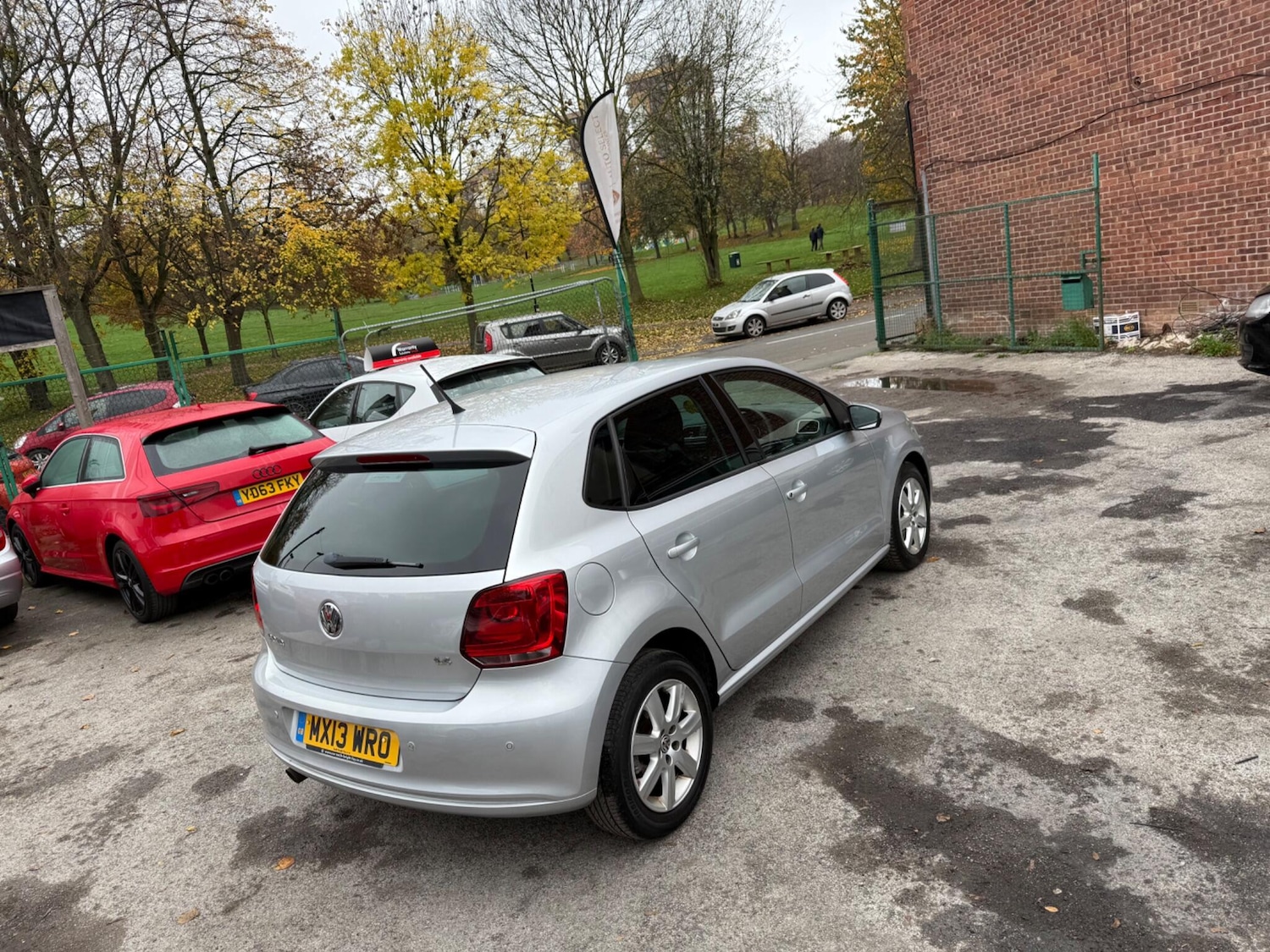 Used Volkswagen Polo 2013 for sale - 76499080: Photo 11