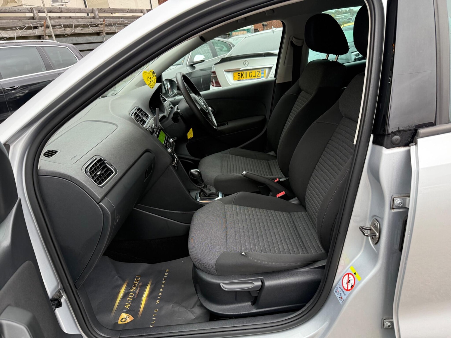 Used Volkswagen Polo 2013 for sale - 76499080: Photo 24