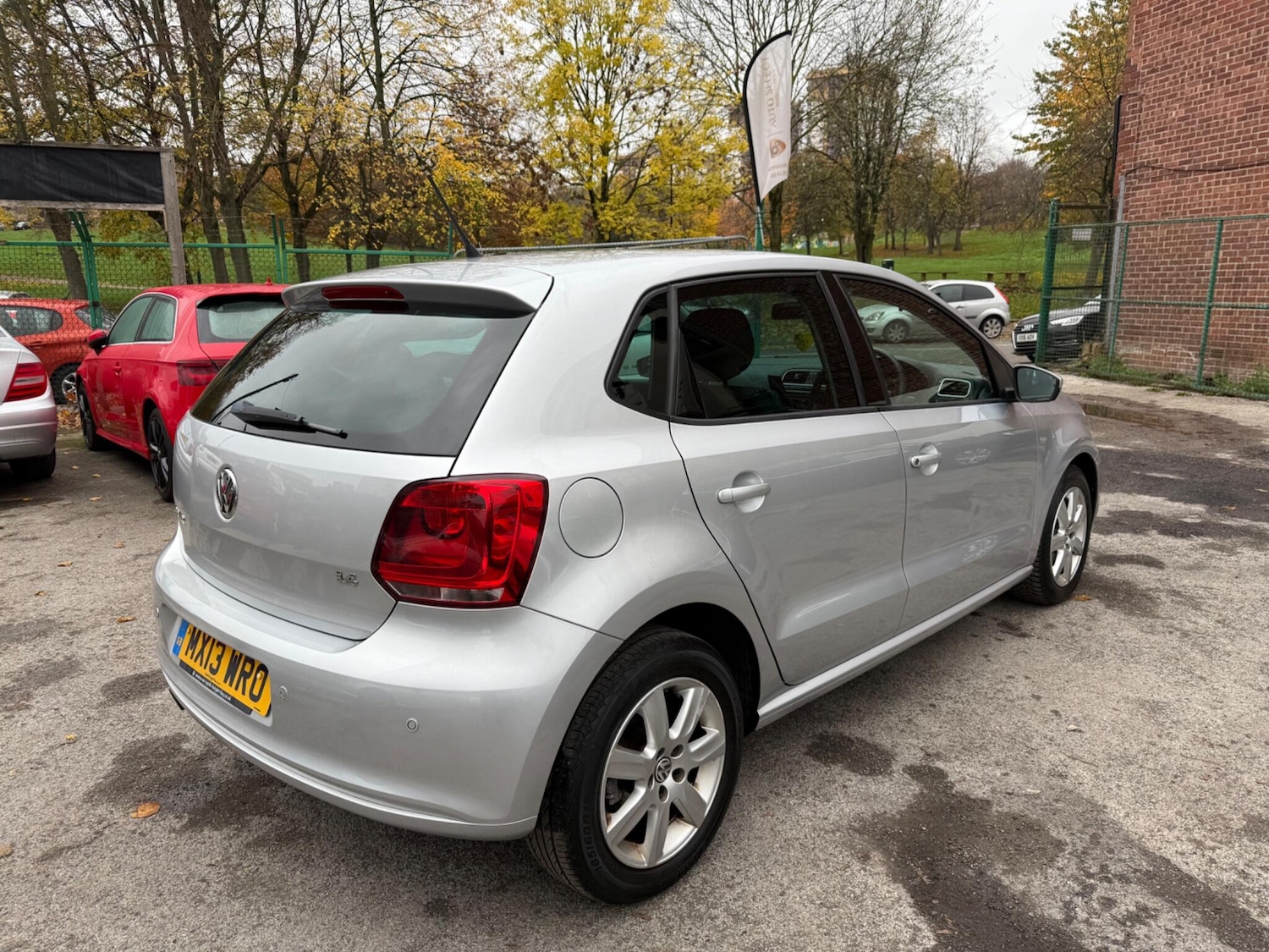Used Volkswagen Polo 2013 for sale - 76499080: Photo 7