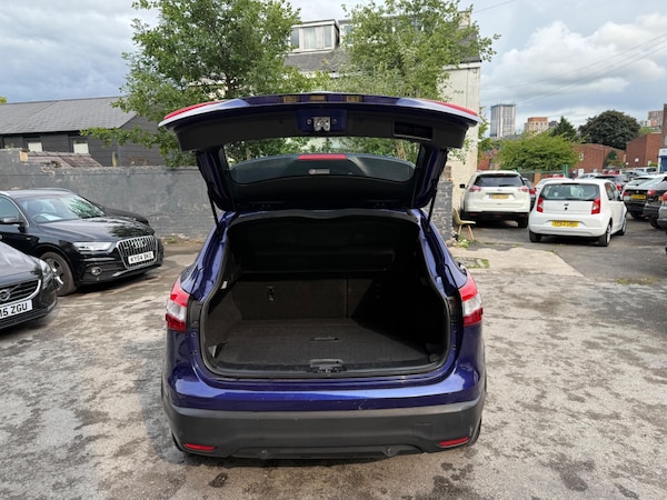Used Nissan Qashqai 2014 for sale - 75464010: Photo 12