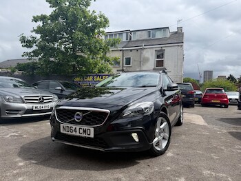Used Volvo V40 Cross Country 2014 for sale - 78573749: Photo