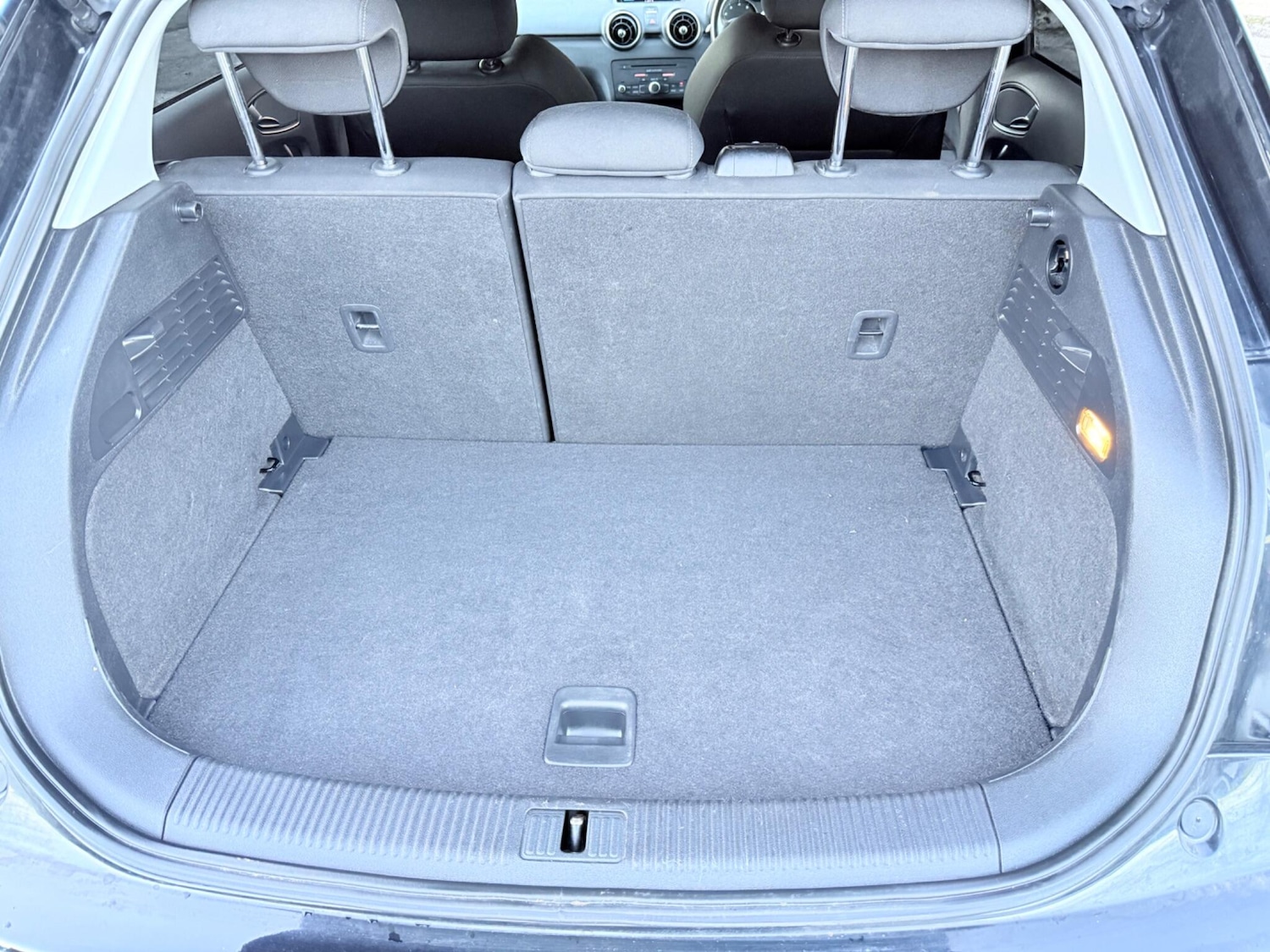 Used Audi A1 2014 for sale - 76759287: Photo 39