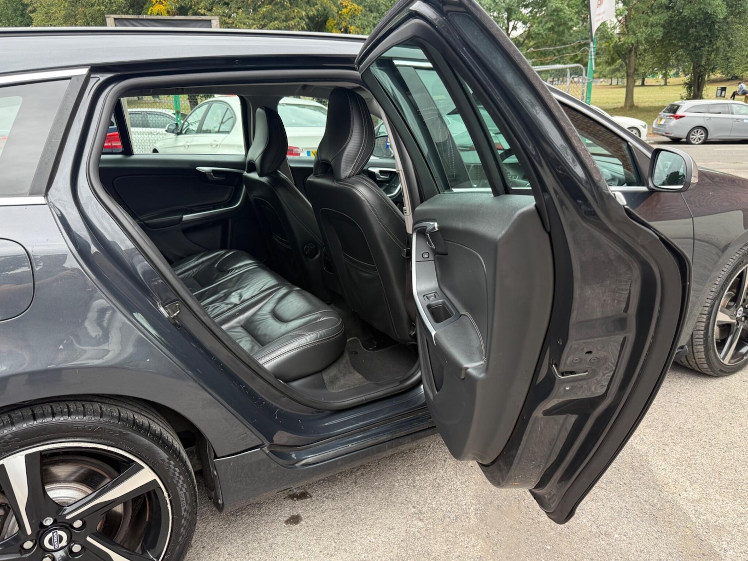 Vehicle 27