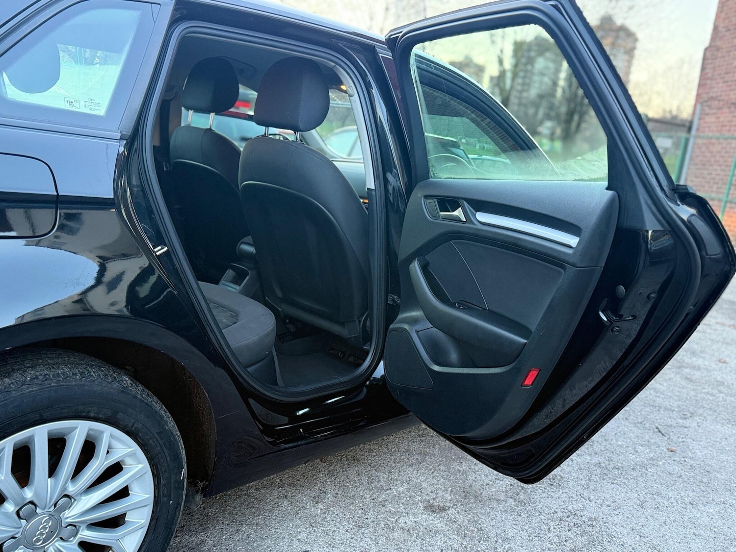 Used Audi A3 2015 for sale - 77108976: Photo 21