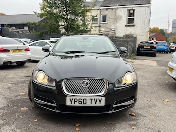 Used Jaguar XF 2010 for sale - 76270195: Photo