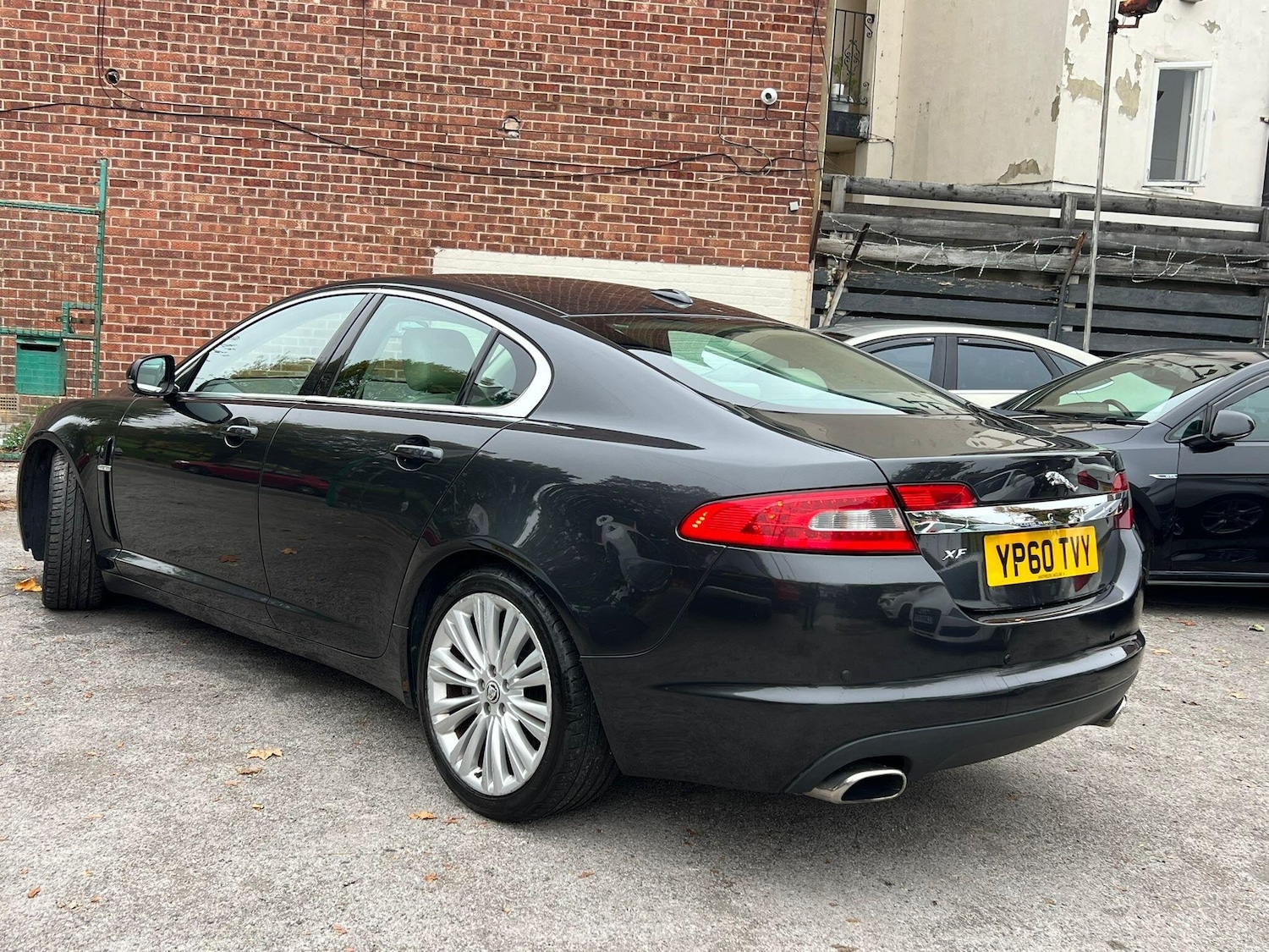 Used Jaguar XF 2010 for sale - 76270195: Photo 5