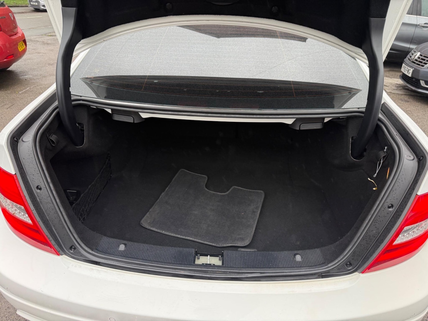 Used Mercedes-Benz C Class 2014 for sale - 77510548: Photo 22