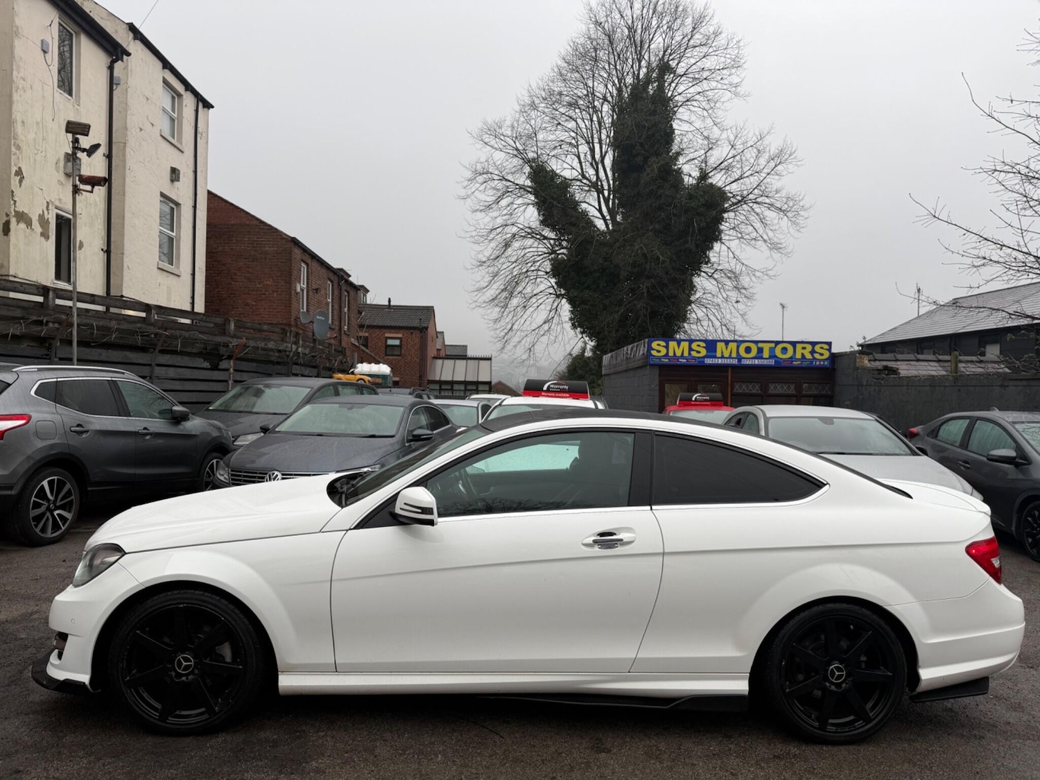 Used Mercedes-Benz C Class 2014 for sale - 77510548: Photo 4