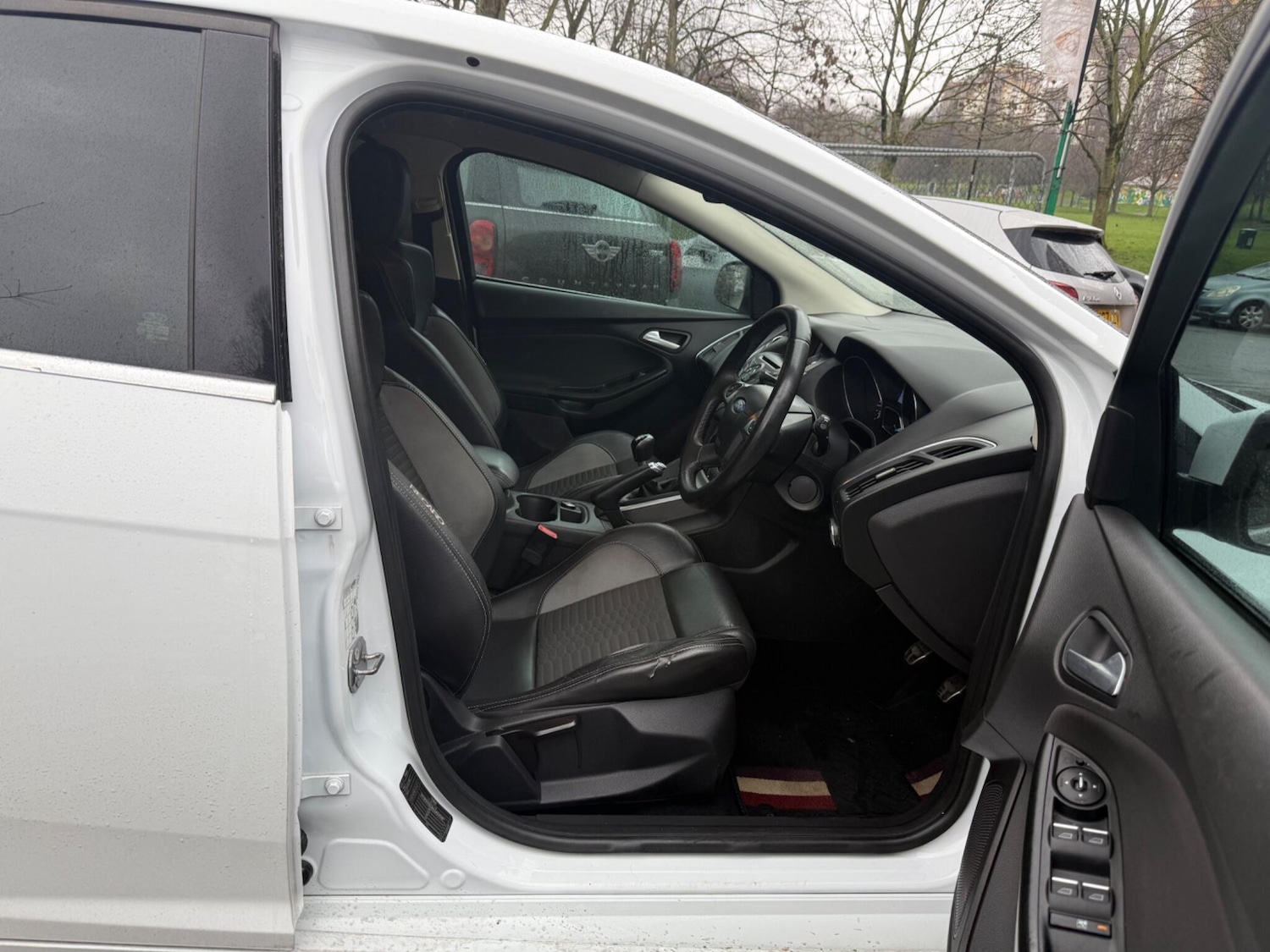 Used Ford Focus 2013 for sale - 77696126: Photo 16