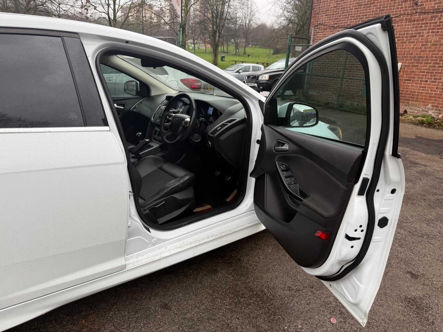 Used Ford Focus 2013 for sale - 77696126: Photo 17