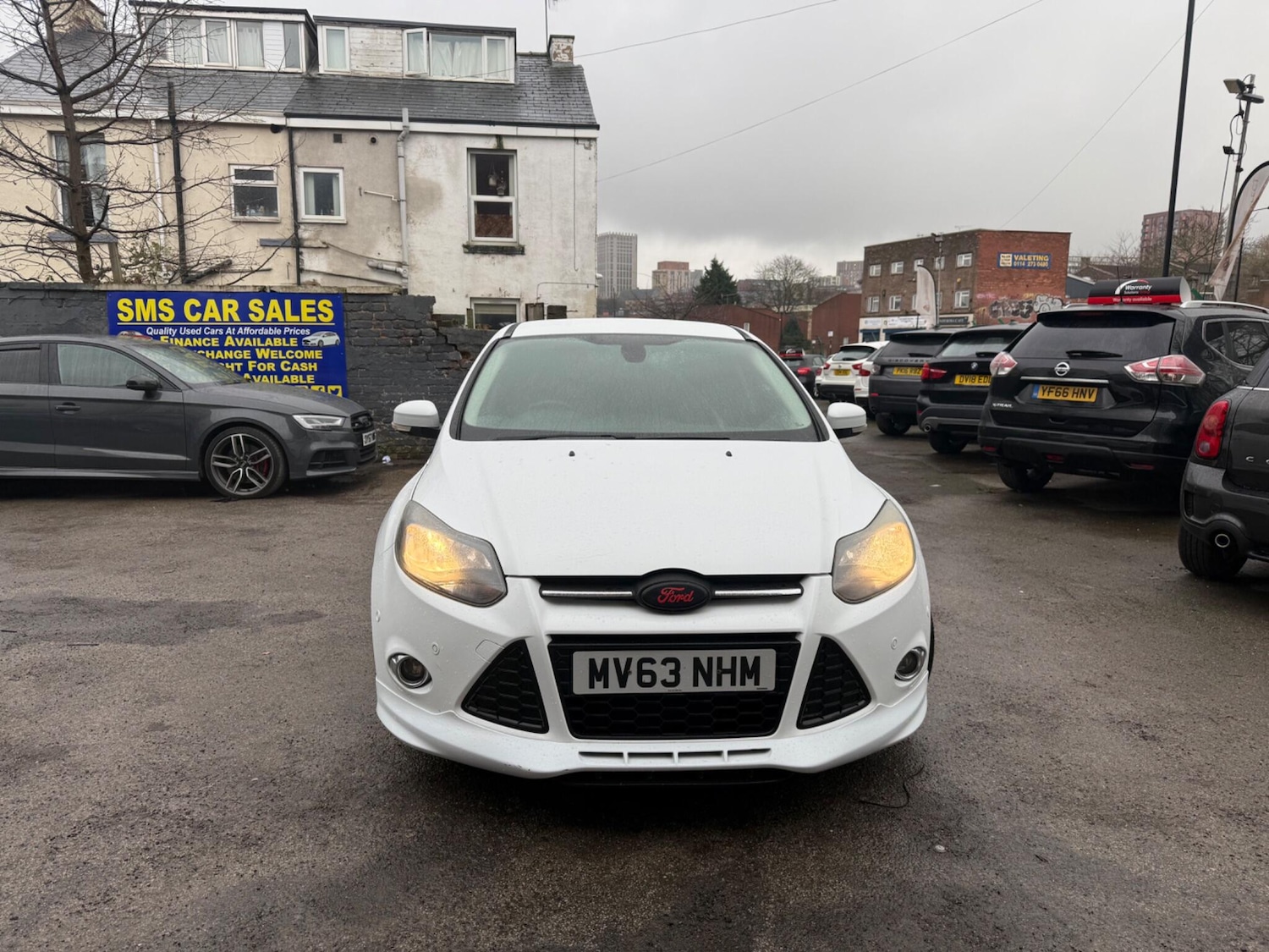 Used Ford Focus 2013 for sale - 77696126: Photo 2