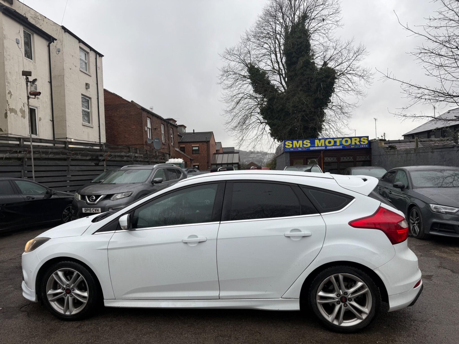 Used Ford Focus 2013 for sale - 77696126: Photo 4