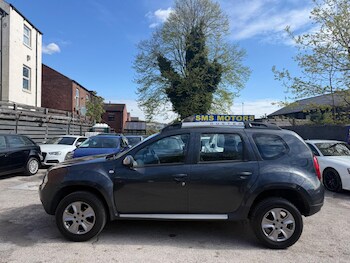 Used Dacia Duster 2015 for sale - 78318973: Photo