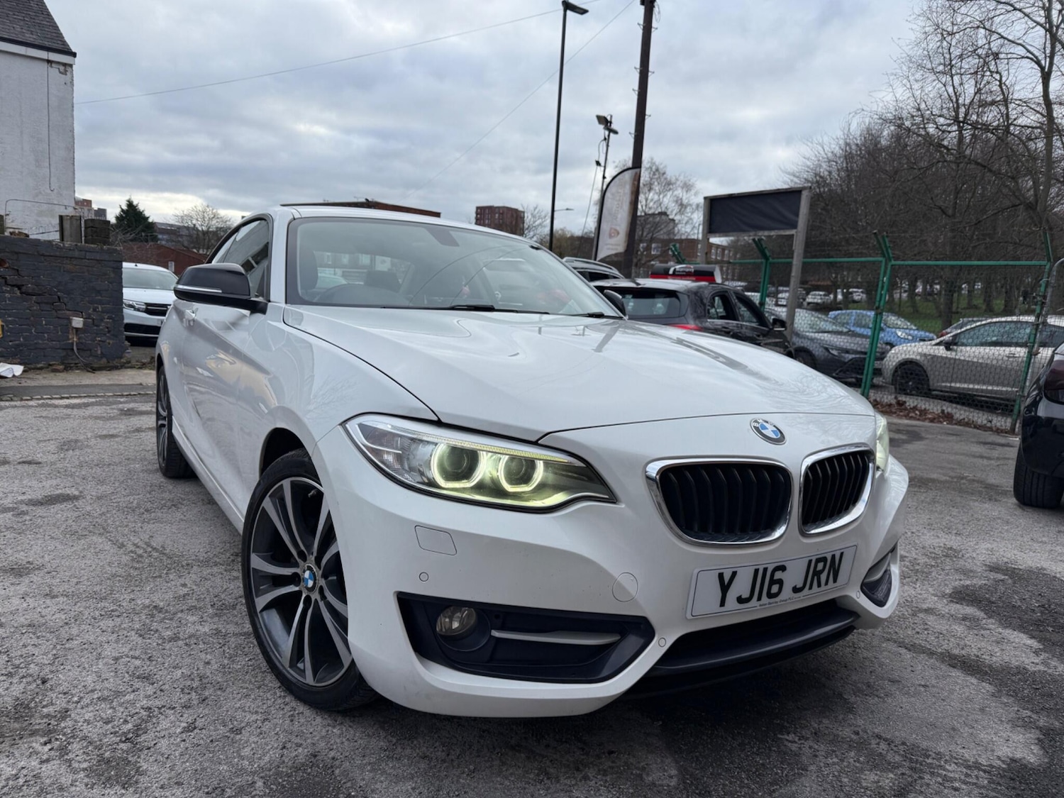 Used BMW 2 Series 2016 for sale - 77049905: Photo 2