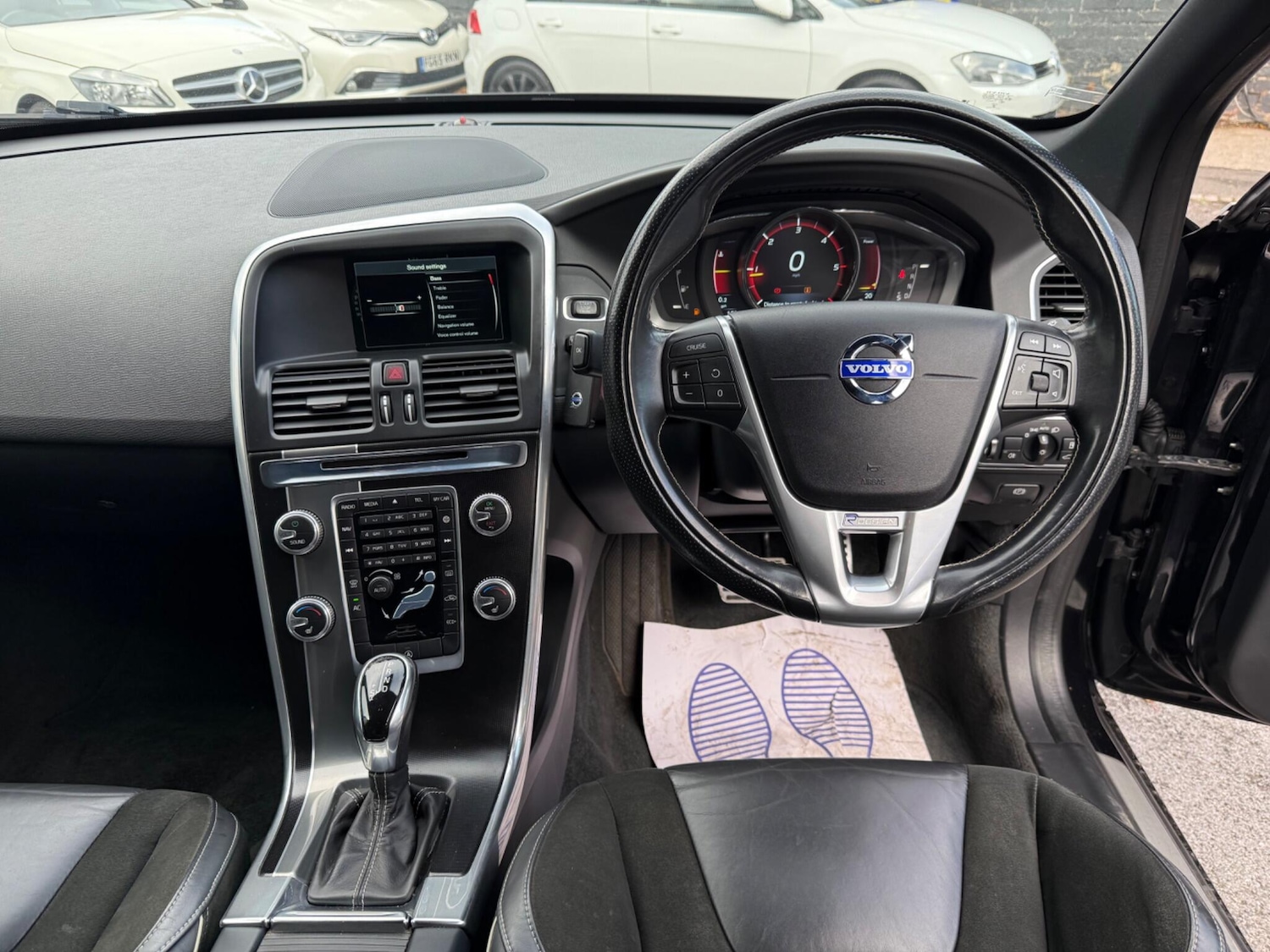 Used Volvo XC60 2015 for sale - 75883540: Photo 24